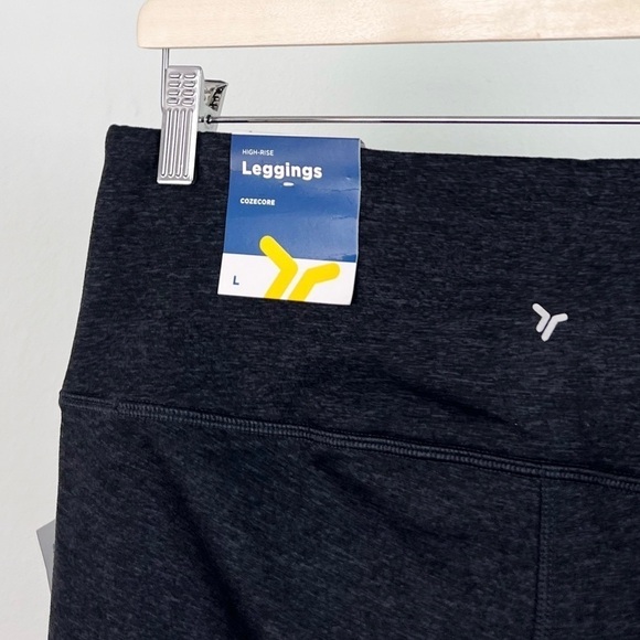 NWT Old Navy High Waisted CozeCore Heathered Stirrup Leggings Dark Grey - Picture 12 of 12